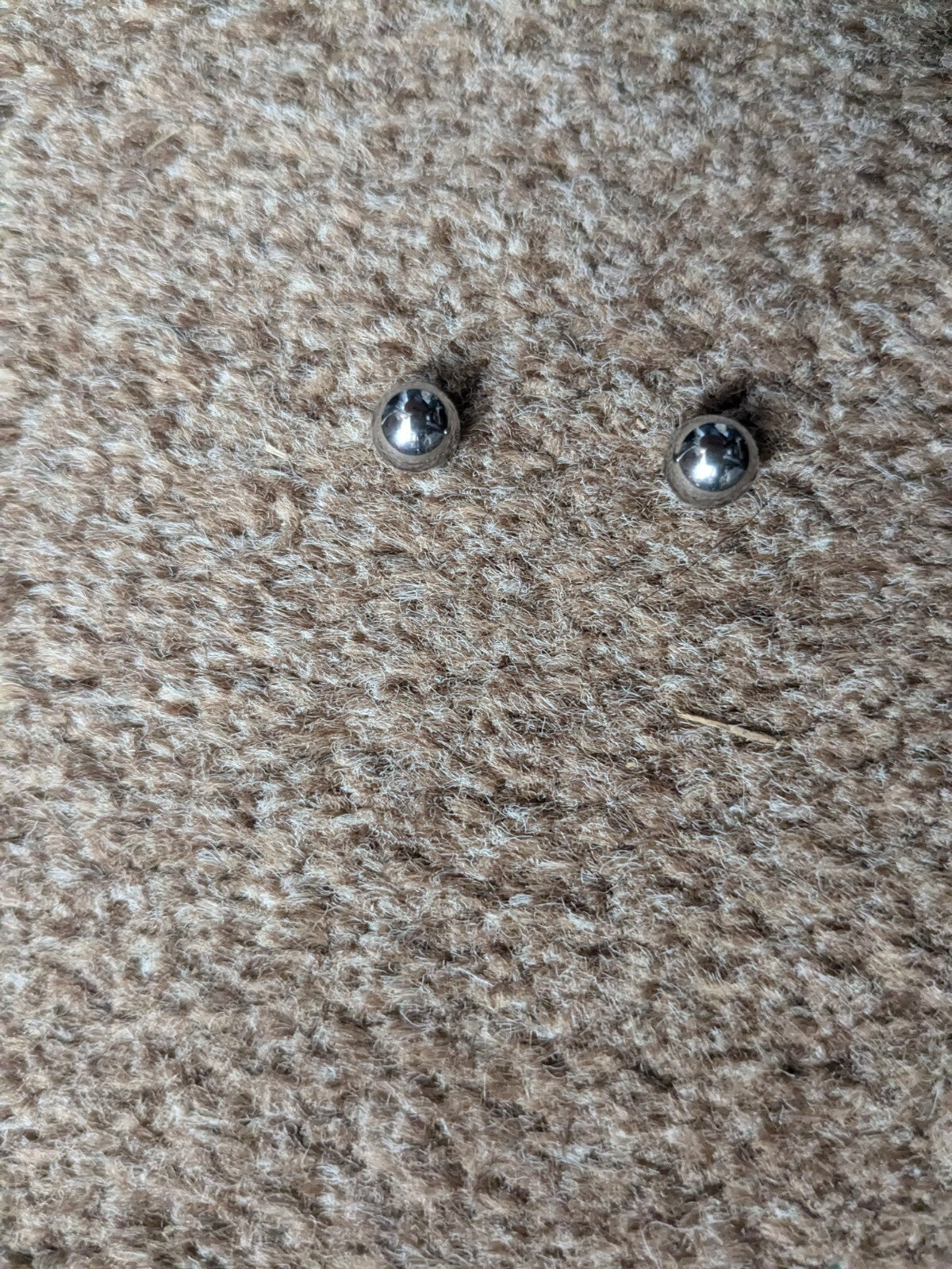 KANGO Latch Bar Ball Bearings (2 Balls)