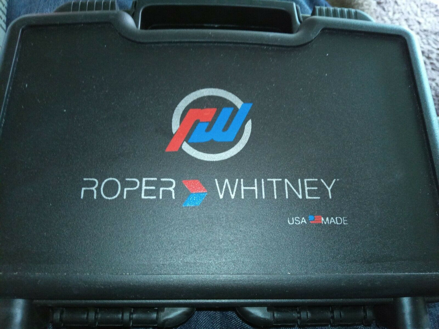 Roper Whitney Junior xx Deep Throat Punch