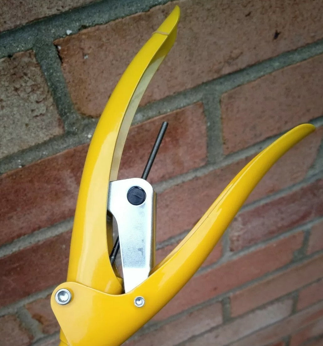 200cm All Metal Reacher. Industrial Quality, Commercial Grade. UK made 