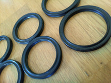 Lade das Bild in den Galerie-Viewer, Kango Breaker Piston Rings,Anvil Seals 900/950 Model (All sizes of piston rings)
